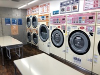 コインランドリー内観①.jpg